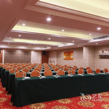 杭州恒景國(guó)貿(mào)酒店 卓越會(huì)議服務(wù)與舒適客房體驗(yàn)